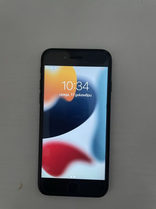 Продавам iphone 7