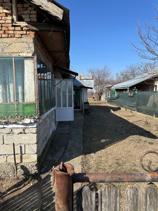 Casă de vânzare Brătășanca