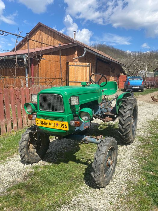 Tractor Fiat 215