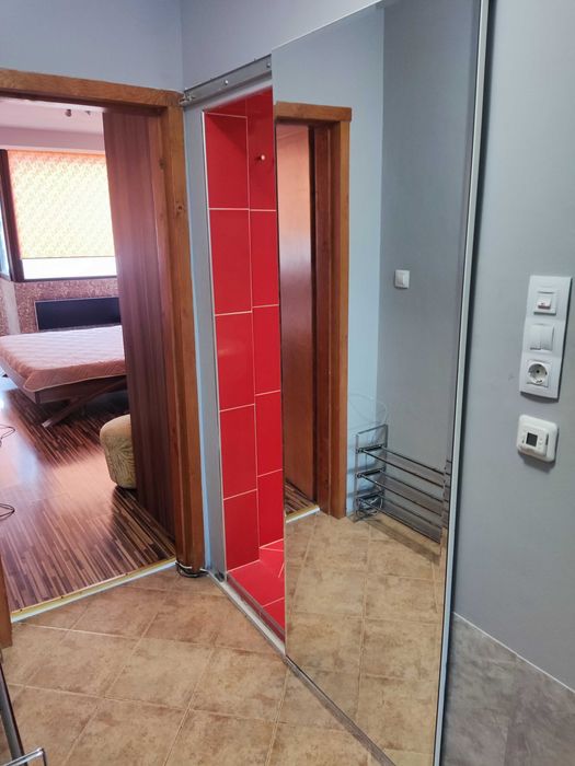 Собственик отдава под наем Двустаен апартамент в кв.Левски 1