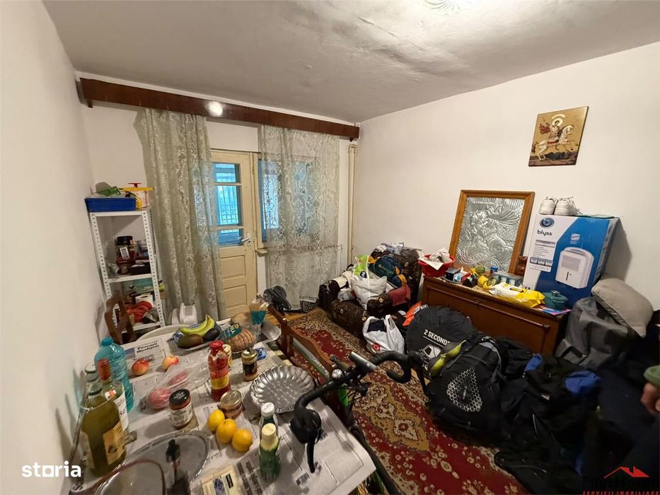 Apartament 4 camere, parter, 94mp, zona Politie - Lupeni