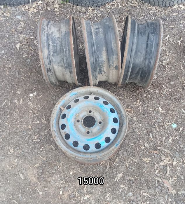 Продам диски на авто