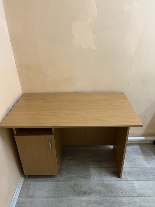 Столы в хорошем состояний