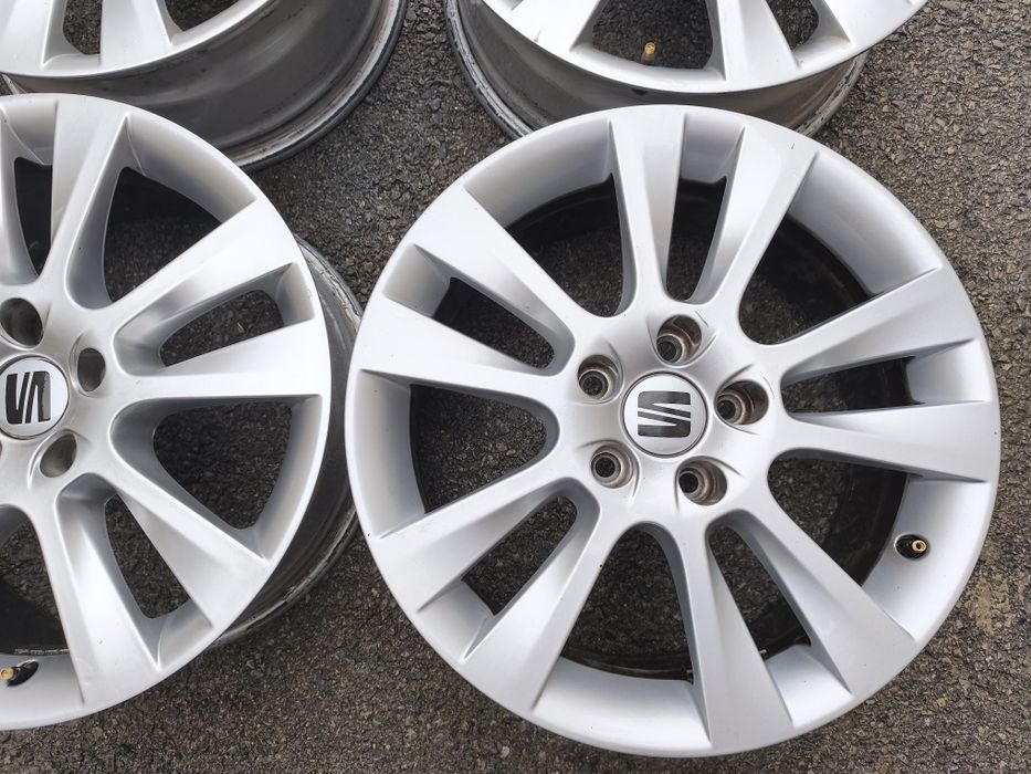 Сеат;Seat/VW;Фолксваген - 17 цола 5x112; 4 бр. Оригинални лети джанти