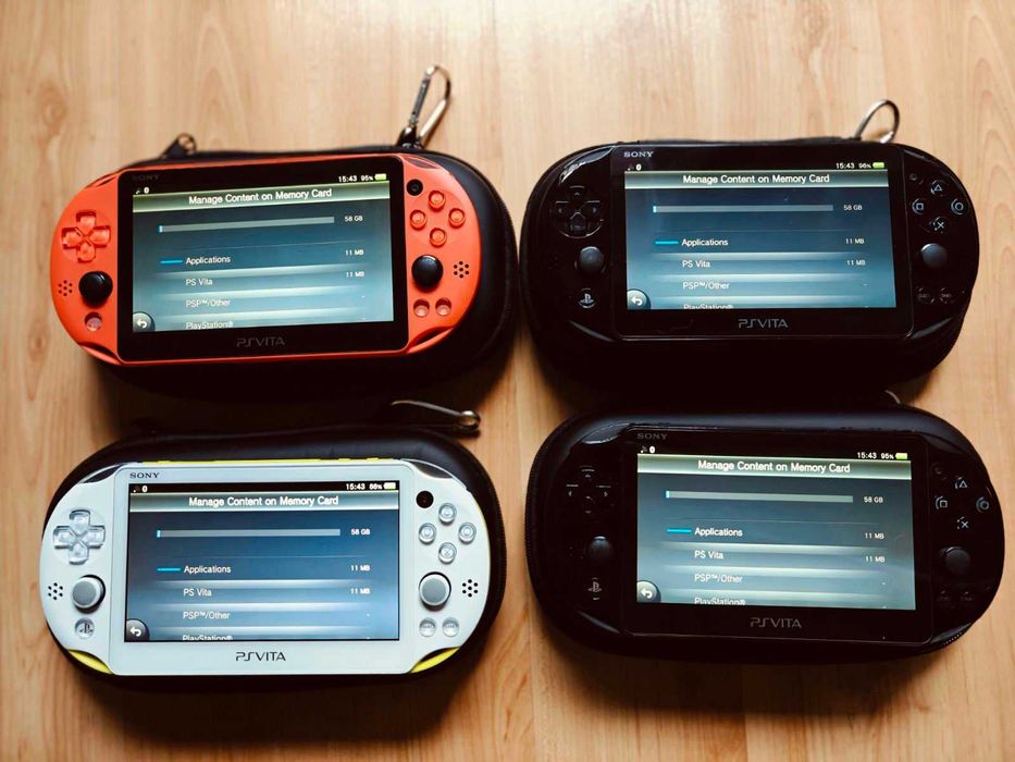 PS Vita 2000 (64GB) с Нови Aксесоари Подарък