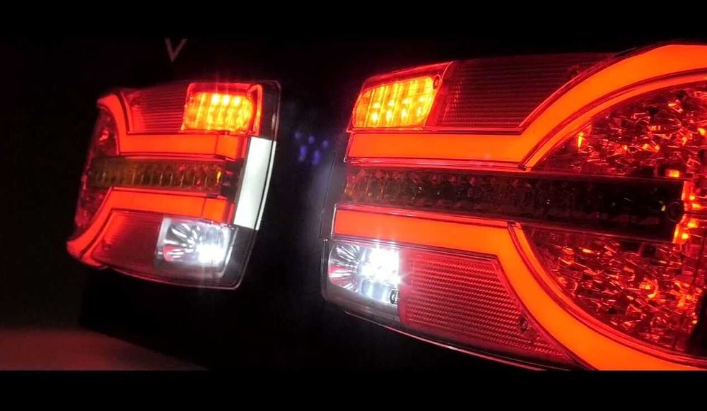 1 бр. стопове стоп ЛЕД LED с динамичен мигач и неон 12-24V, Полша