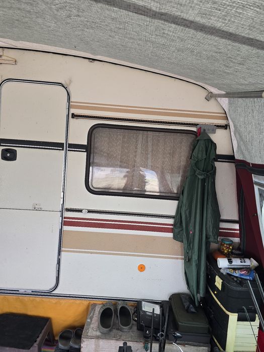 Продавам каравана