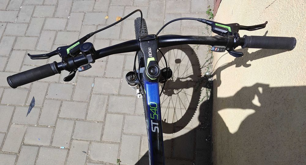 Bicicletă  Rockrider ST 540 - Stare ca nouă
