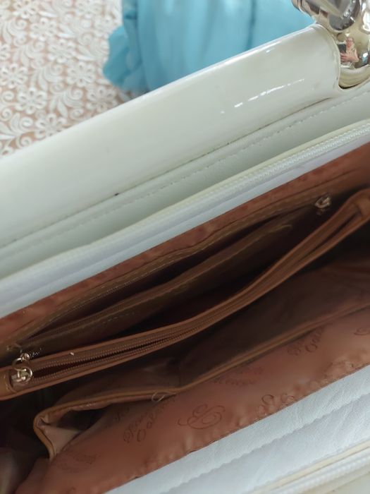 Продается нарядная сумка.