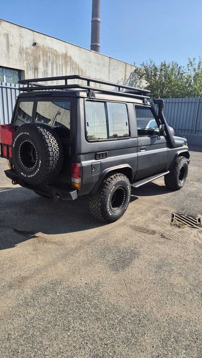 Land Cruiser off road
