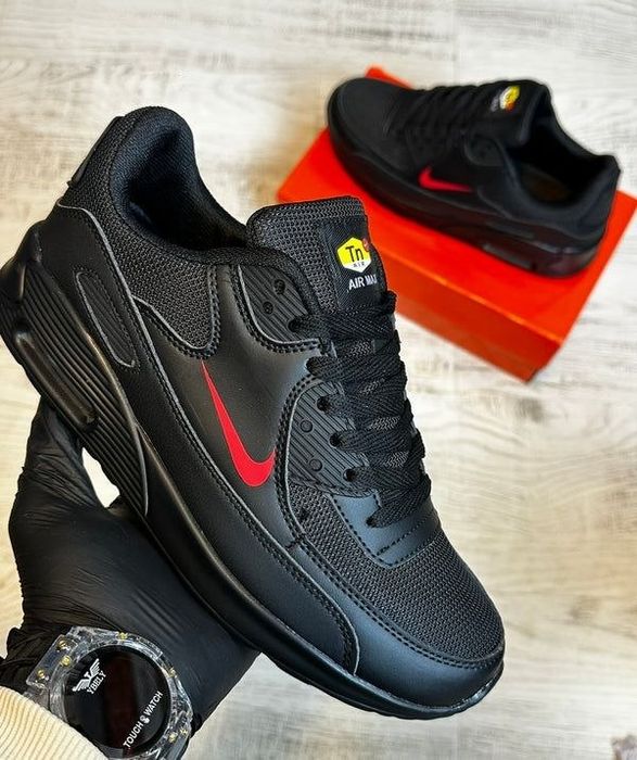 Adidasi bărbați Nike