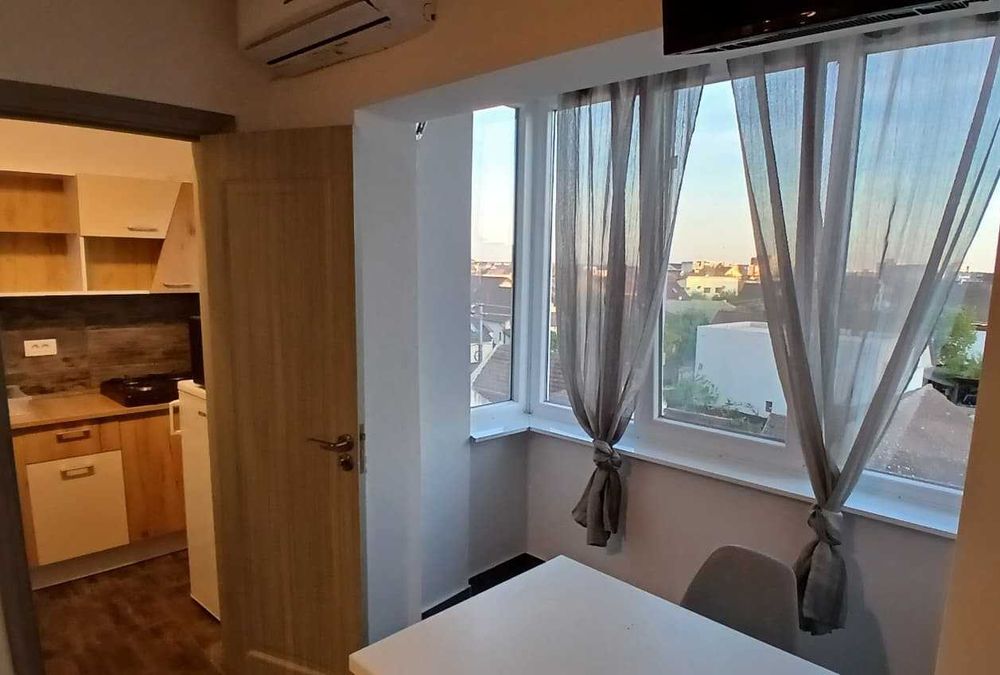 Inchiriez Apartament 1 camera (Proprietar), Amenajata - Premium, Arad- Cartier Micalaca, zona: Miorita-Abrud