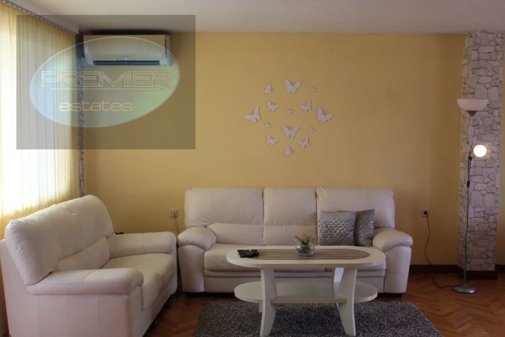 Продава се Тристаен апартамент в Пловдив, Кючук Париж - 142 кв.м за 1162 €/кв.м - Снимка #1