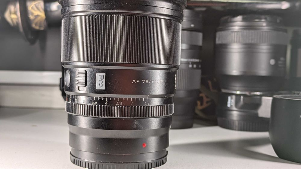 Viltrox 75mm f\1.2 для Nikon Z