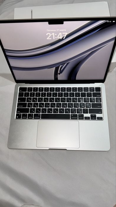 Продаю Macbook Air M2 г.Актау