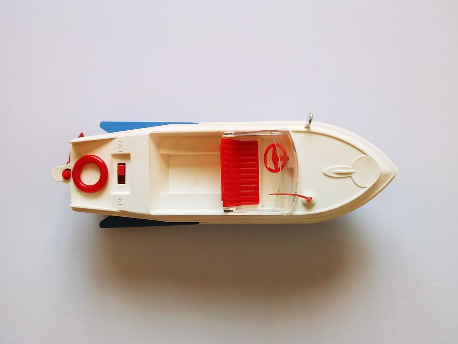 Руска, соц, ретро, СССР играчка, катер, моторна лодка "Огонек", нова