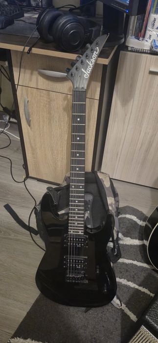 Електрическа китара: Jackson JS12 Dinky AH Black