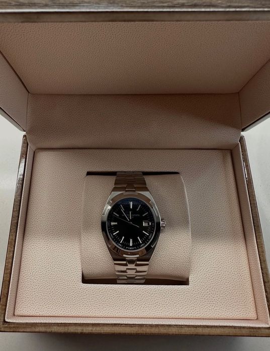 Vacheron Constantin Overseas