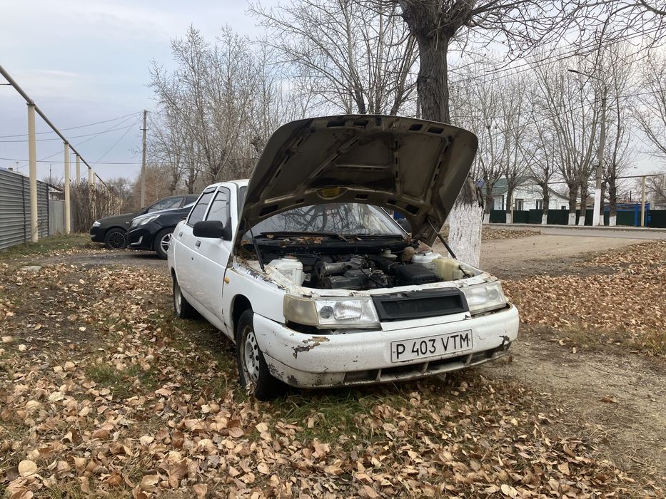 Продам ваз 2110.