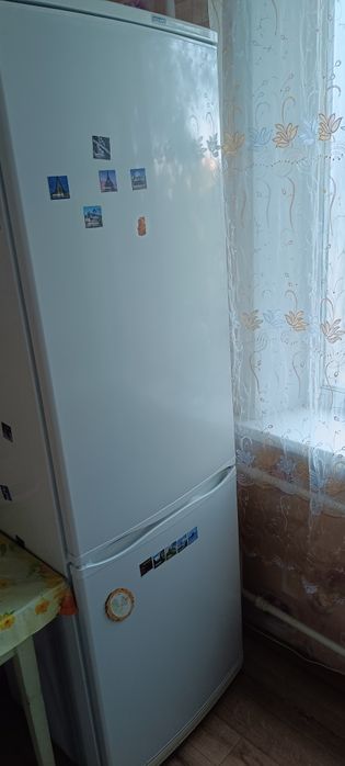 Продам холодильник б/у
