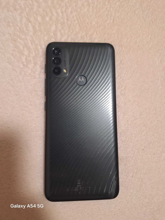 Моторола MOTO E 40