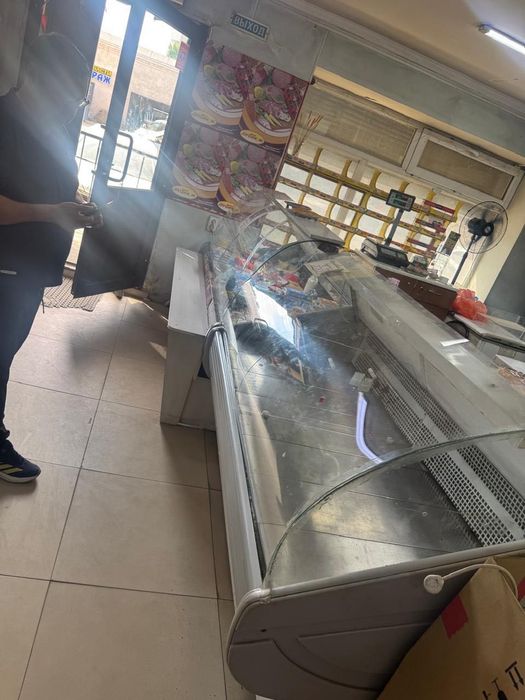 Продаем холодильники для магазина