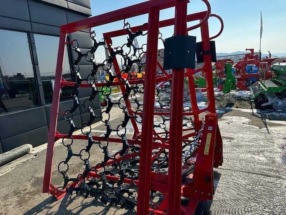 Grapa pentru pajisti, pasuni si nivelarea terenurilor