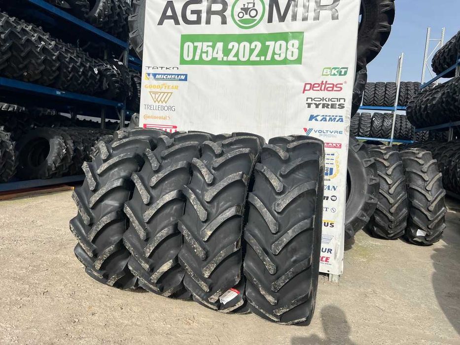 Anvelope 16.5/85-24 noi cu 12 pliuri marca ALLIANCE pentru combina