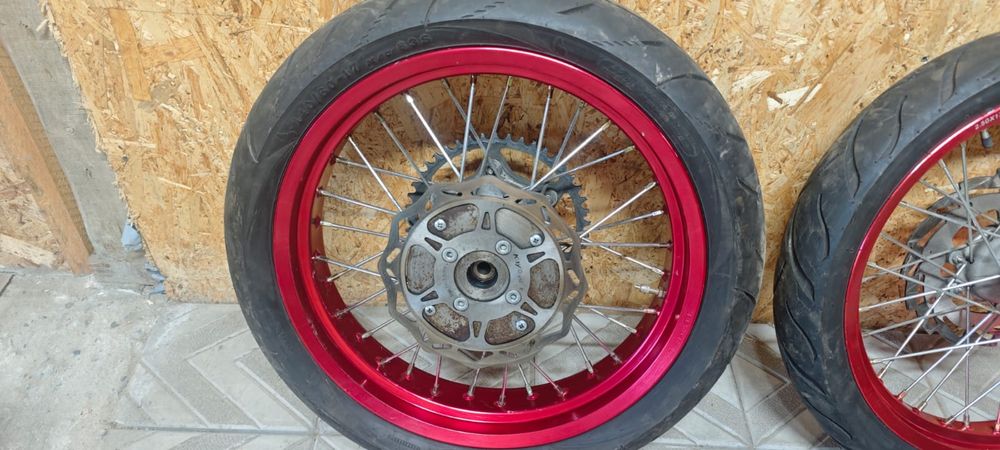 Мотарды 17/17 на эндуро