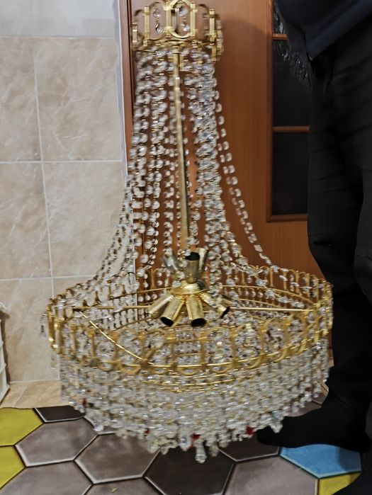 Люстра потолочная большая