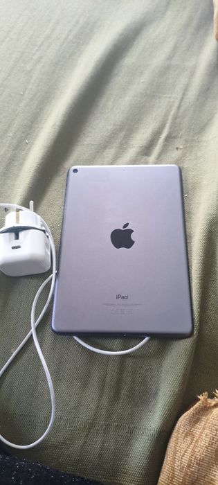 IPad mini 5 64 gb