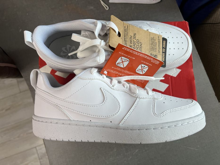 Кроссовки nike court белые