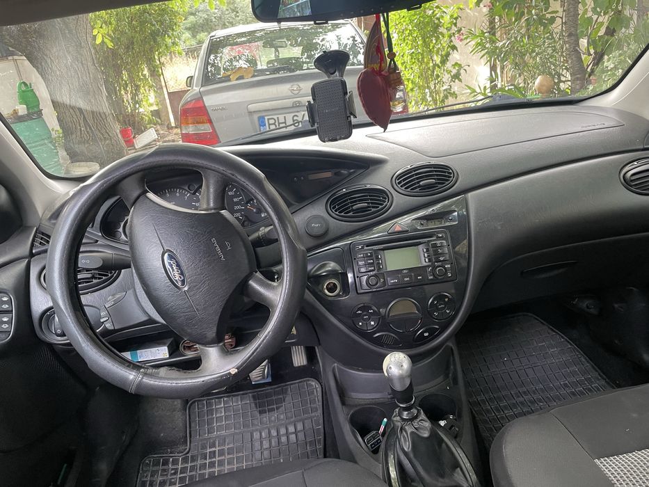 FORD Focus 2004 — imagine 4