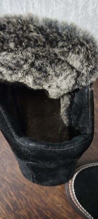 Продам зимние ботинки Santoni.