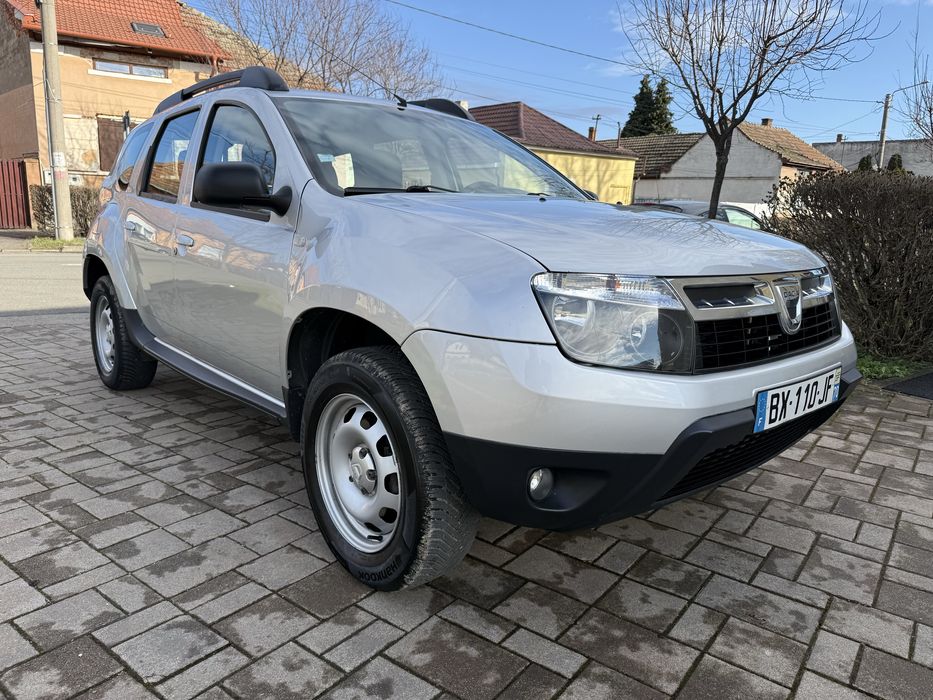 Dacia Duster 4x4 1.5 dCi – 2011 – stare EXCEPȚIONALĂ