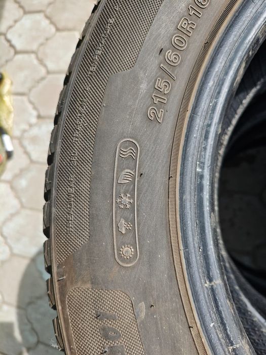 Продам всесезонные шины комплект Double Star DLA01