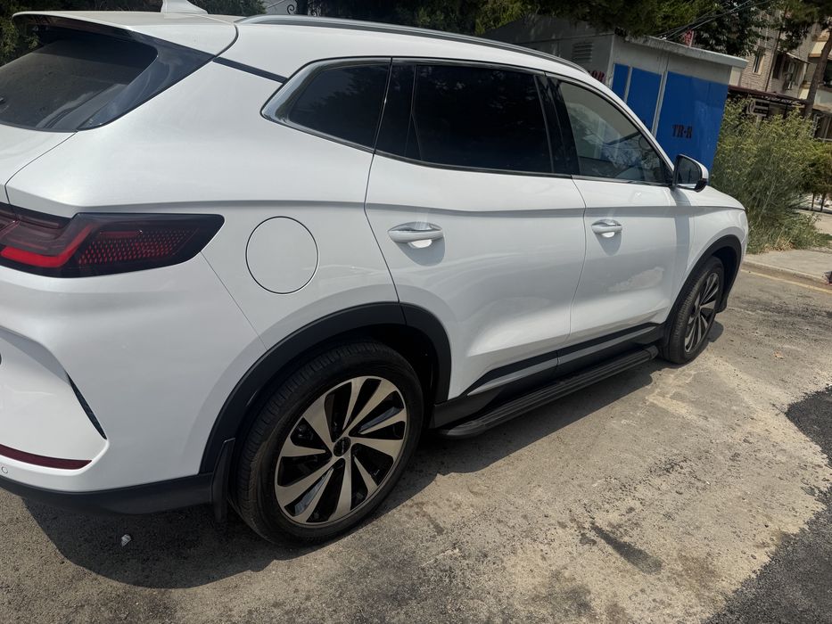 BYD чтмпон гибрить  150 Холати идял