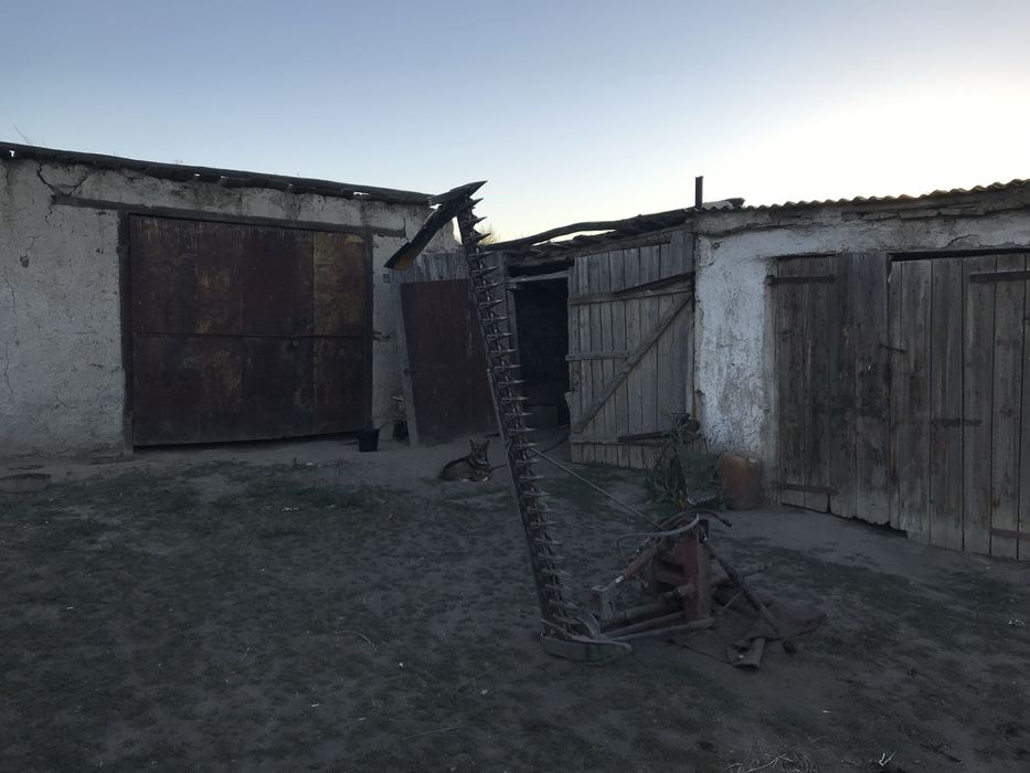 Продам трактор с прицепом