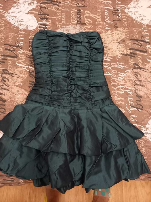 Чисто нова рокля