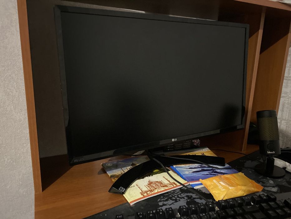 Монитор 75 гц.