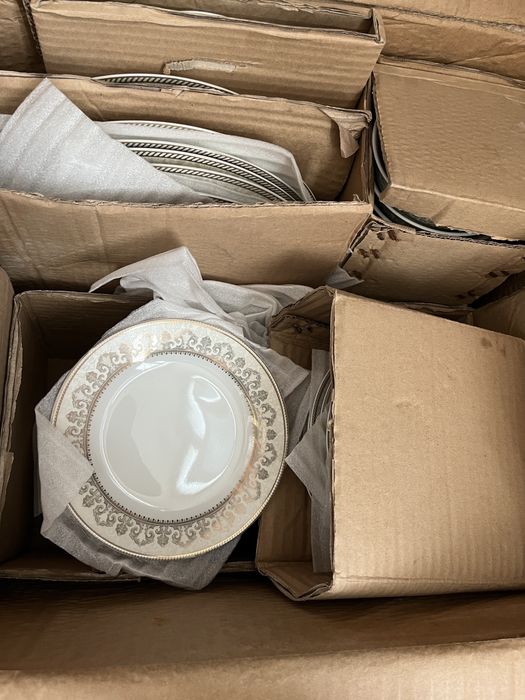 Продам пасуда комплект