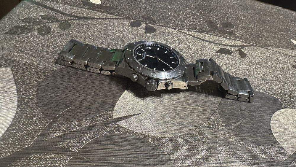Raymond weil часовник
