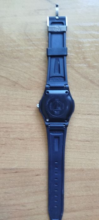 Продам наручные часы