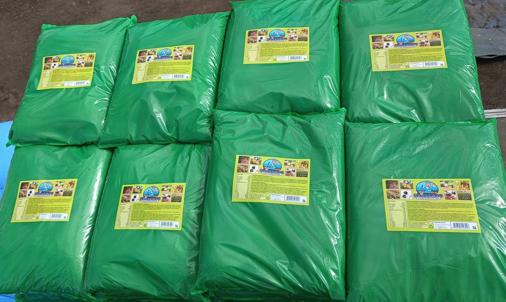 БИОХУМУС И ТЕЧЕН БИОТОР  Червен Калифорнийски Червеи  100% ОРГАНИЧНО