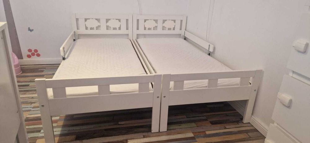 Pat copil Ikea  cu saltea  inclusa stare excelenta