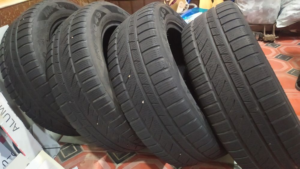 Зимная автошина Инфинити в среднем состоянии