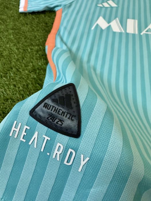 Тениска на Интер Маями с Лео Меси