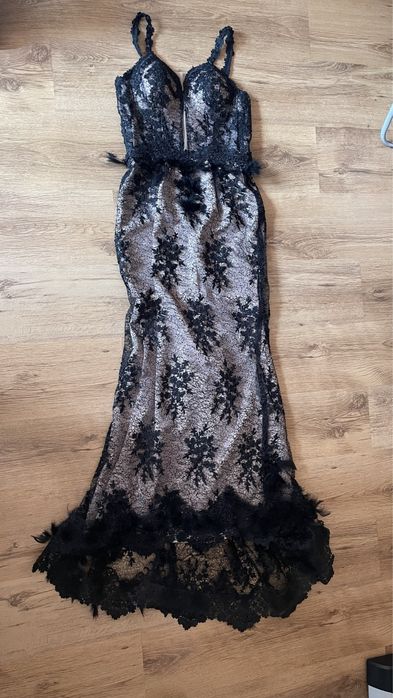 Официална рокля за кума, абитуриентка или др