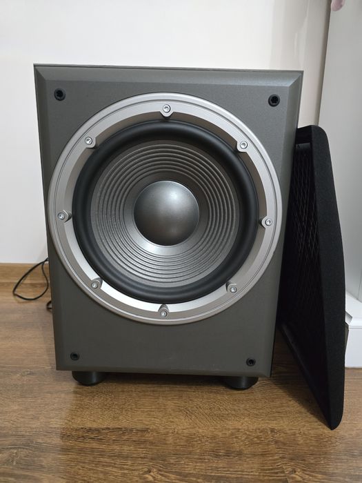 Subwoofer activJBL NorthridgeE150P/230–bass puternic,stare foarte buna