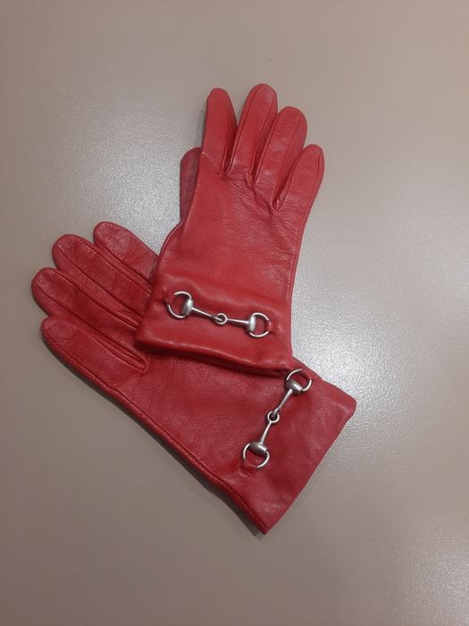 Дамски червени кожени ръкавици